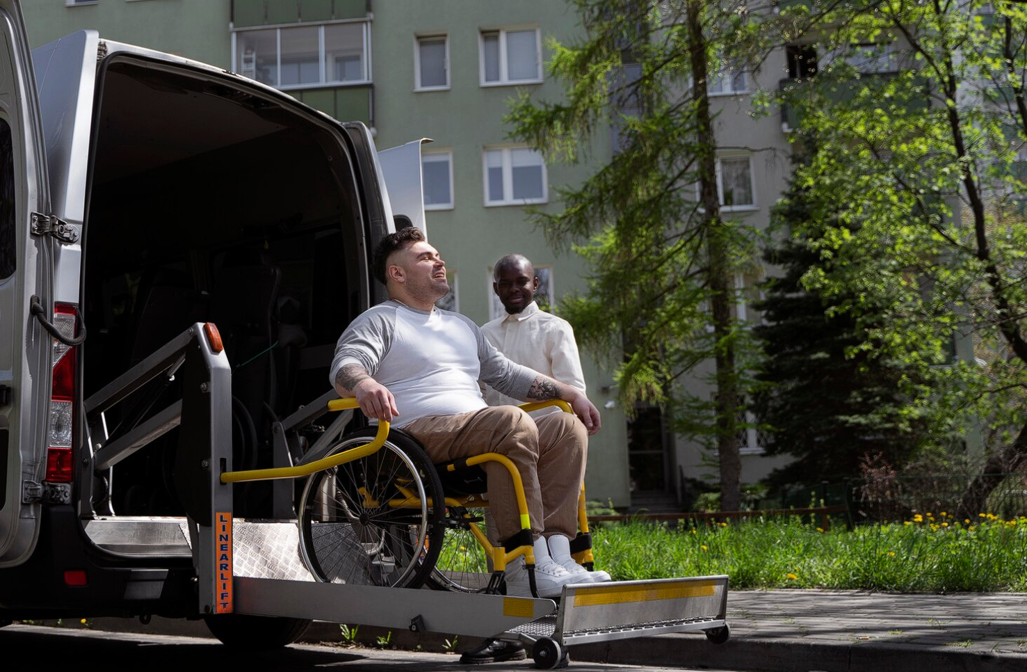 Opera Captura de pantalla_2025-08-21_162539_www.freepik.es